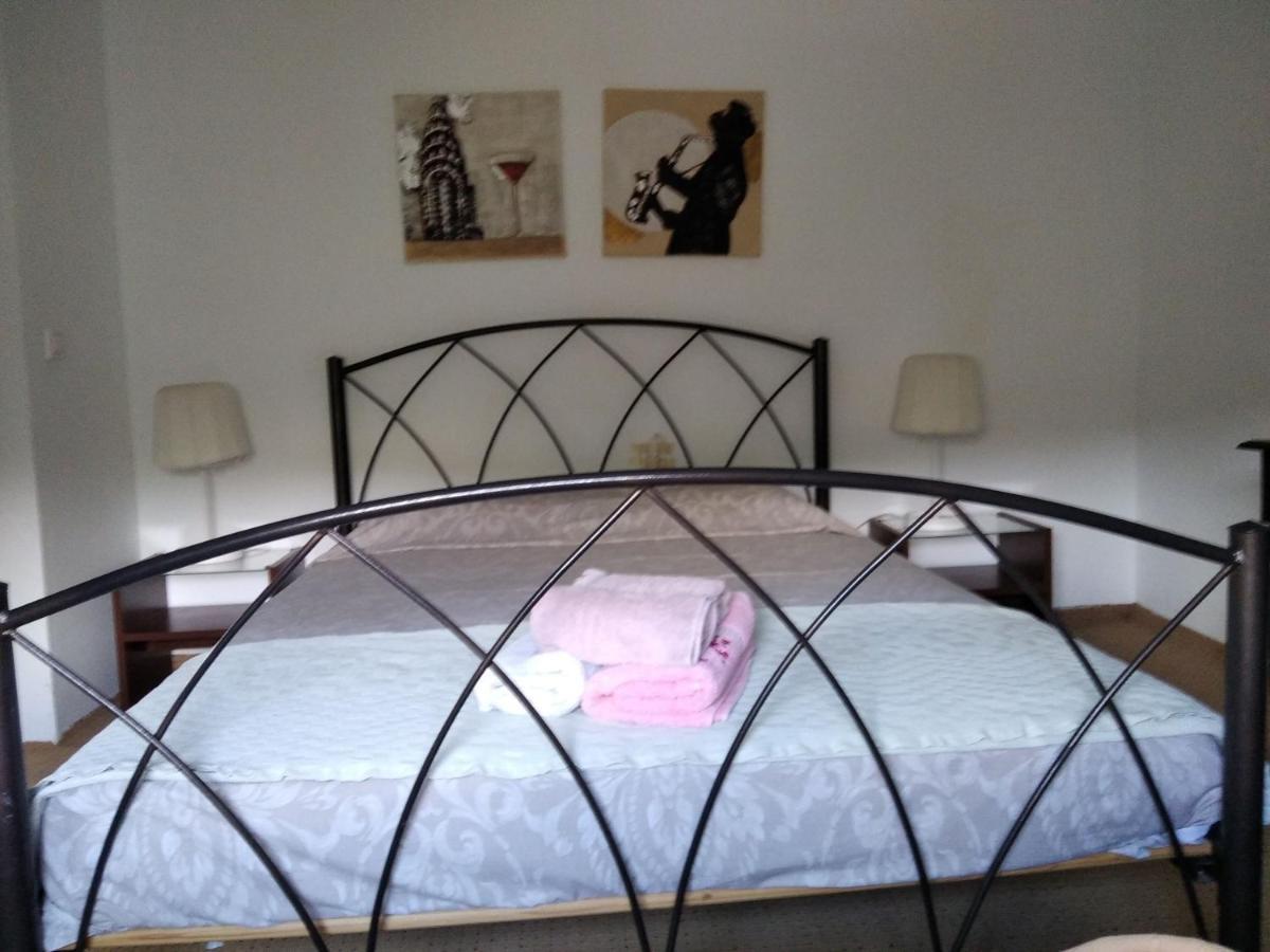 Spiti Lou Apartment Notos Екстериор снимка