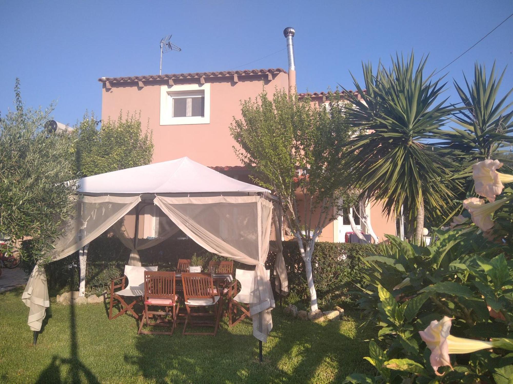 Spiti Lou Apartment Notos Стая снимка