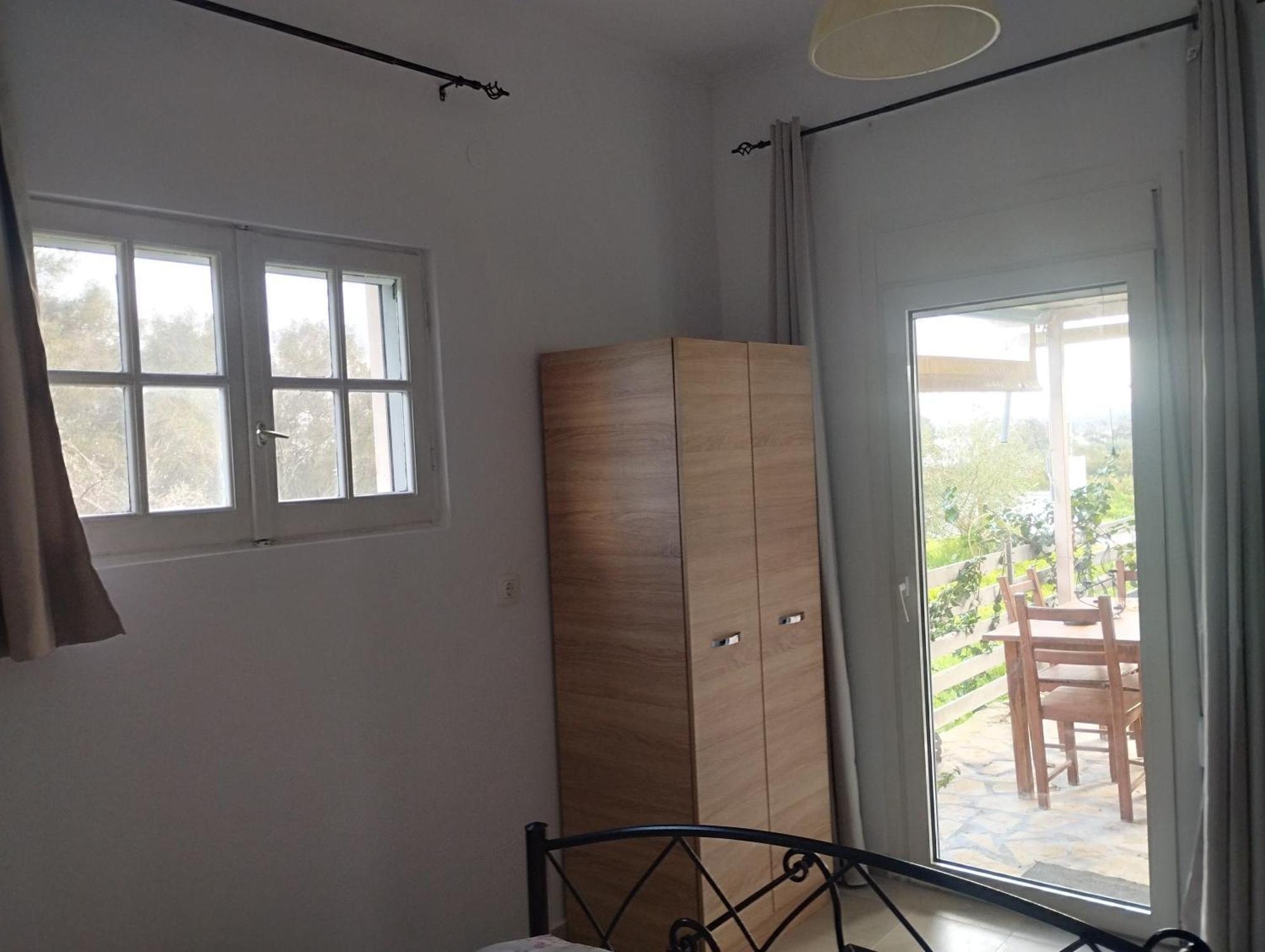 Spiti Lou Apartment Notos Екстериор снимка