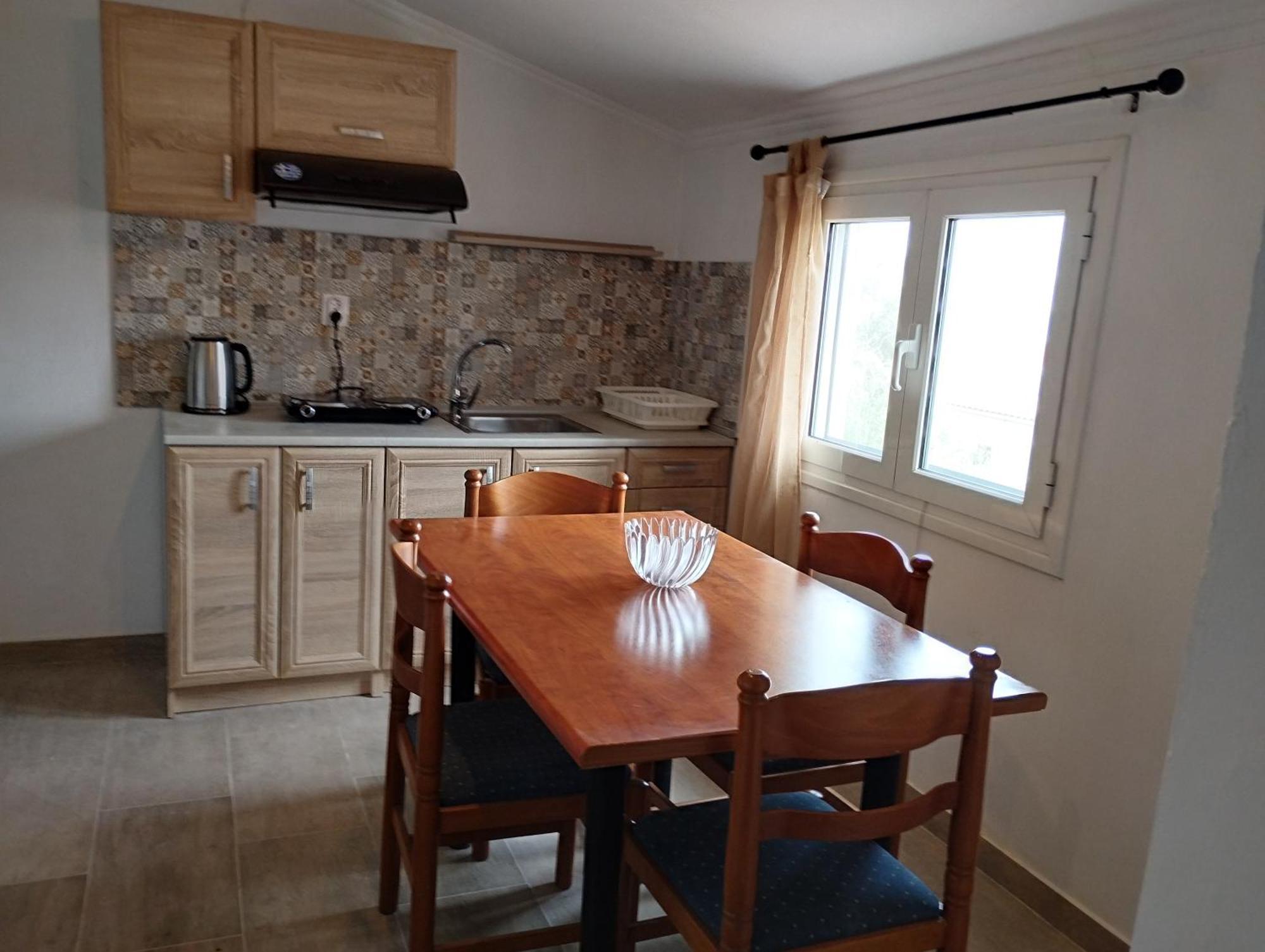 Spiti Lou Apartment Notos Стая снимка