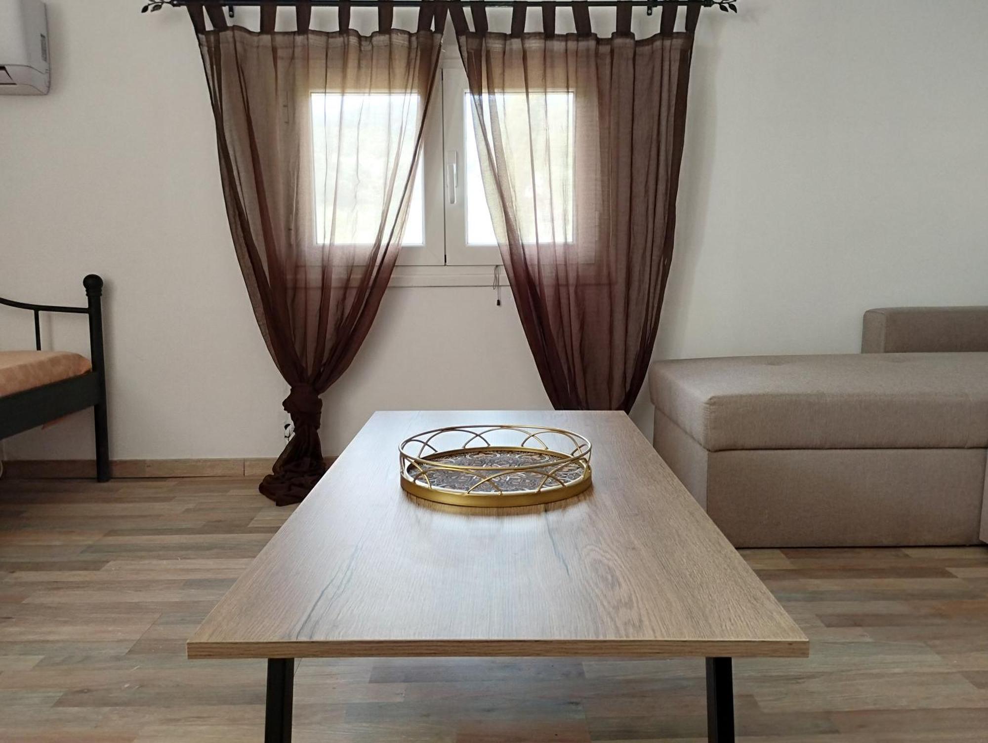 Spiti Lou Apartment Notos Стая снимка