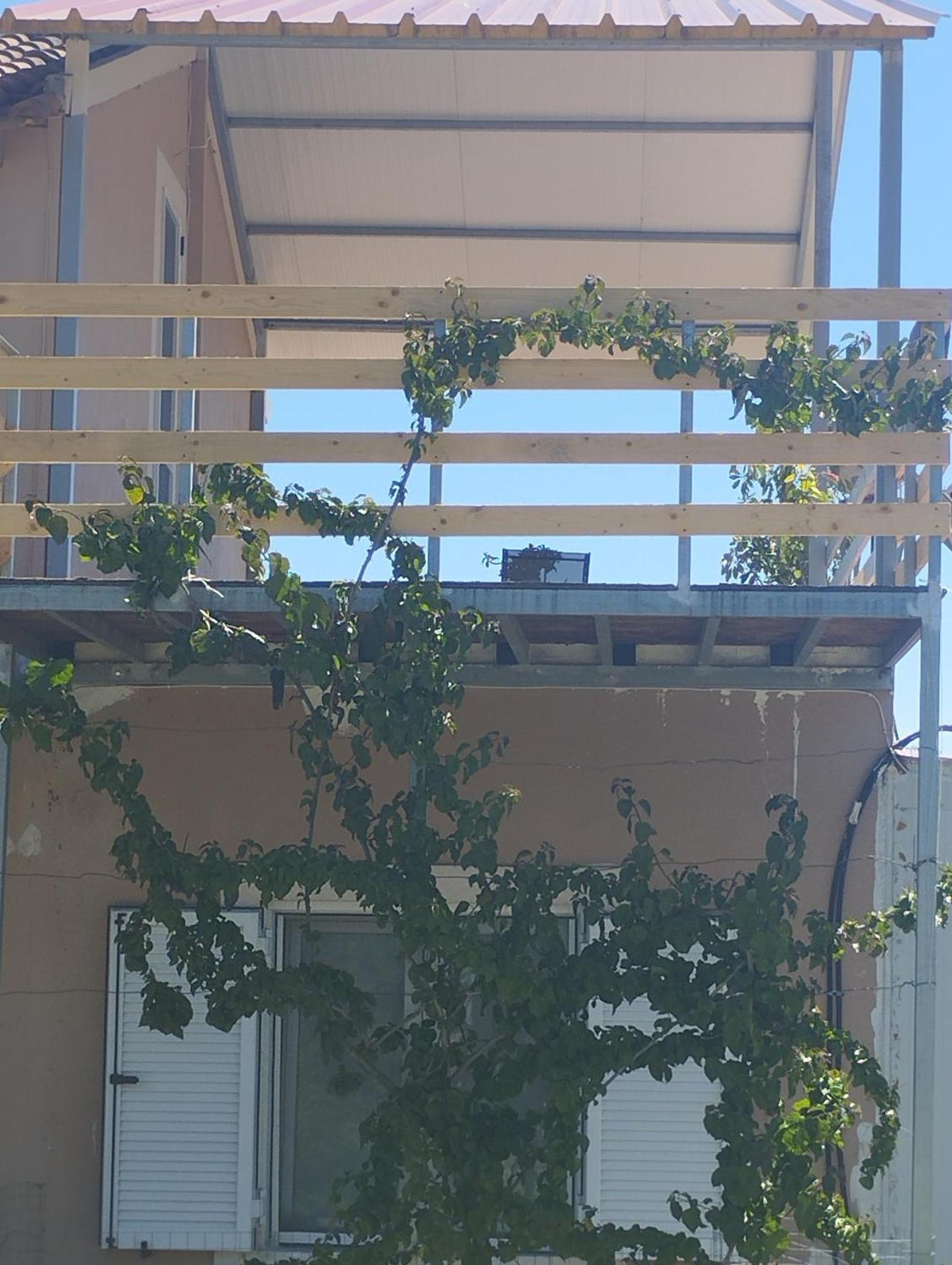 Spiti Lou Apartment Notos Стая снимка
