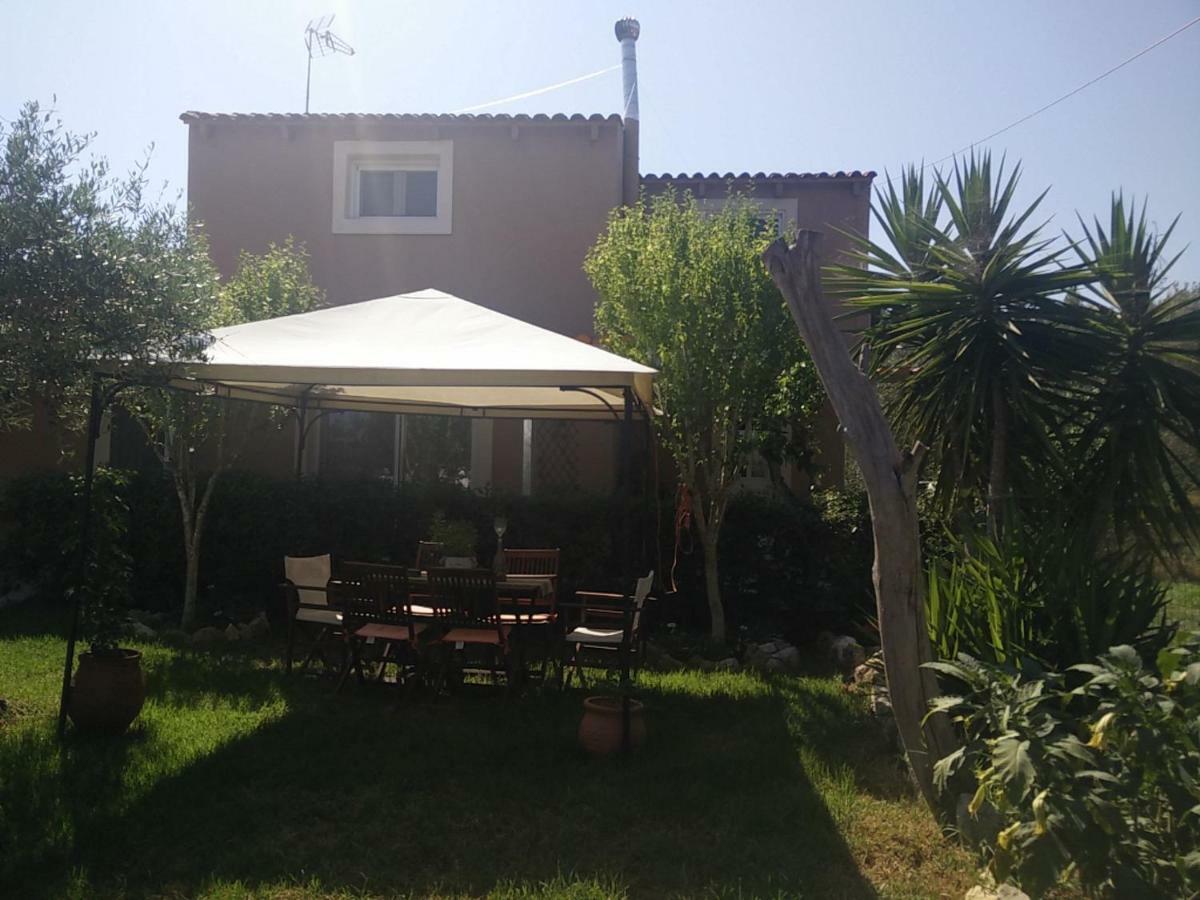Spiti Lou Apartment Notos Екстериор снимка